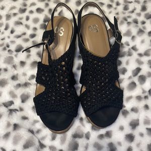 Women’s size 7 wedges